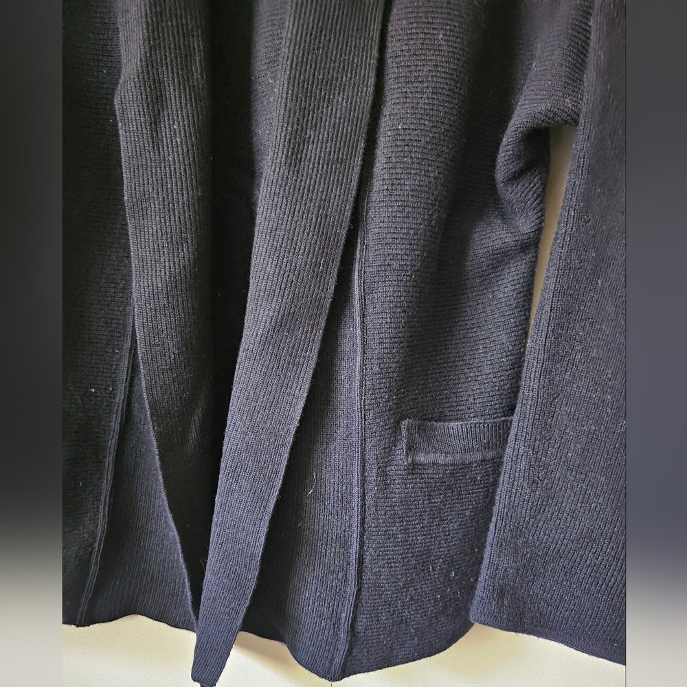 Escada Black Wool Cardigans. - Picture 7 of 10